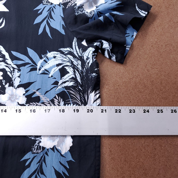 Cubavera Hawaiian Shirt Mens M Black Floral Short Sleeve Button Up Resortwear - Picture 6 of 10